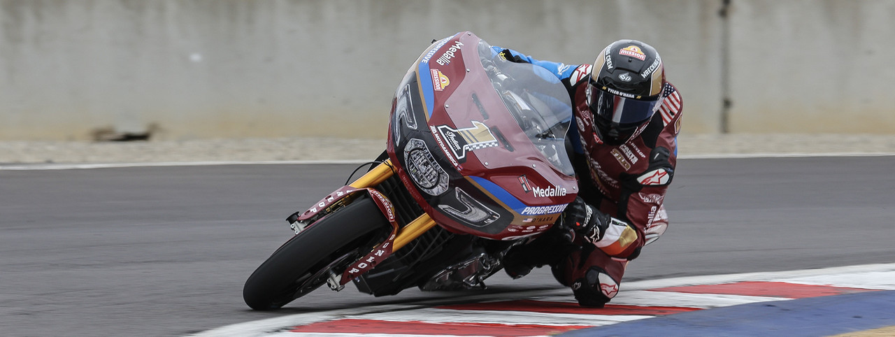 Apparel & Accessories